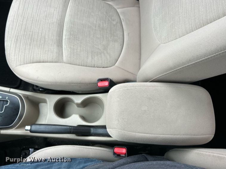 image for item EK2618 2017 Hyundai Accent 