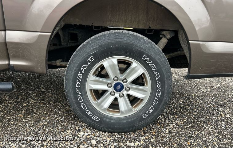 image for item EK2619 2018 Ford F150 XLT SuperCrew pickup truck