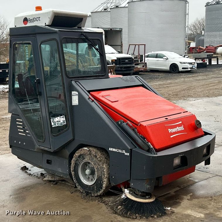 image for item EK2631 Power Boss Armadillo 9XR sweeper