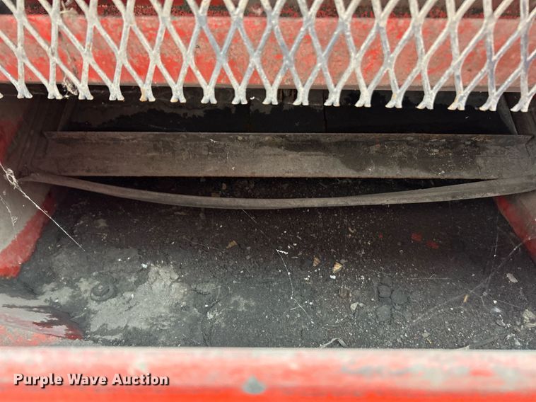 image for item EK2631 Power Boss Armadillo 9XR sweeper