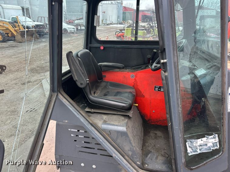 image for item EK2631 Power Boss Armadillo 9XR sweeper