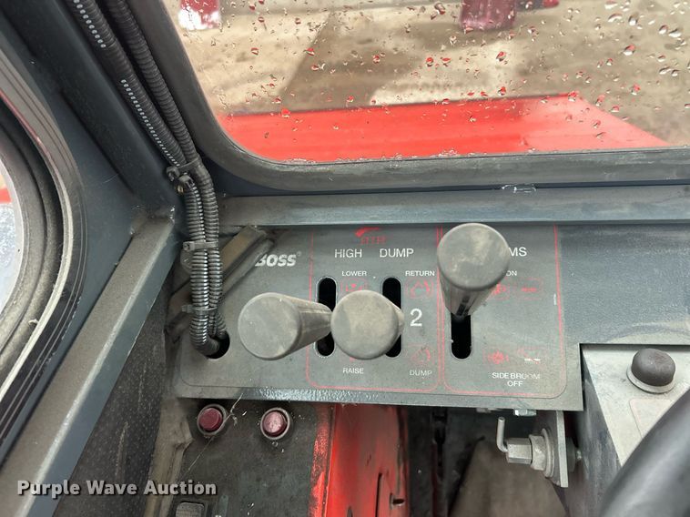 image for item EK2631 Power Boss Armadillo 9XR sweeper