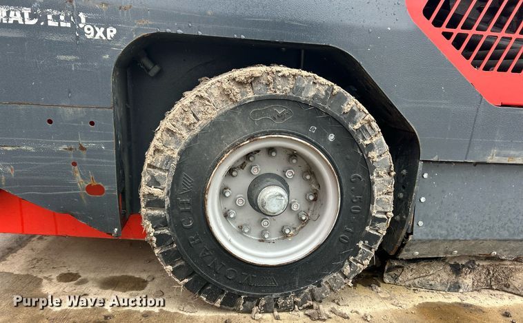 image for item EK2631 Power Boss Armadillo 9XR sweeper