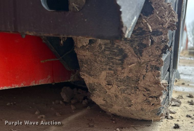 image for item EK2631 Power Boss Armadillo 9XR sweeper