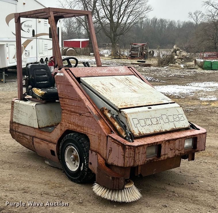 image for item EK2632 2000 Minuteman Powerboss Armadillo SW/8XV sweeper