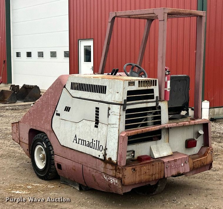 image for item EK2632 2000 Minuteman Powerboss Armadillo SW/8XV sweeper
