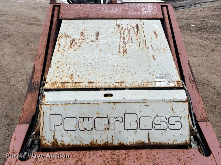 image for item EK2632 2000 Minuteman Powerboss Armadillo SW/8XV sweeper