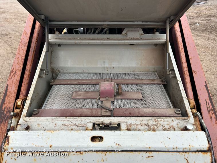 image for item EK2632 2000 Minuteman Powerboss Armadillo SW/8XV sweeper