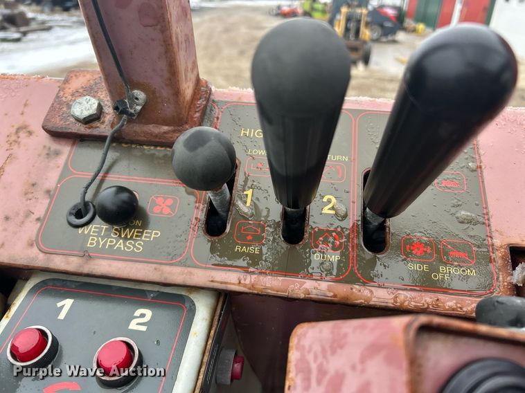 image for item EK2632 2000 Minuteman Powerboss Armadillo SW/8XV sweeper