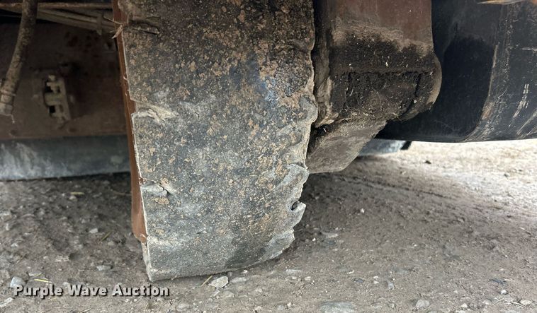 image for item EK2632 2000 Minuteman Powerboss Armadillo SW/8XV sweeper