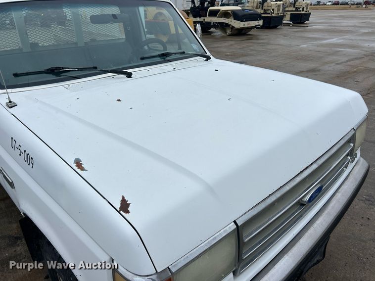 image for item EK2634 1989 Ford F450 Super Duty XL dump flatbed truck