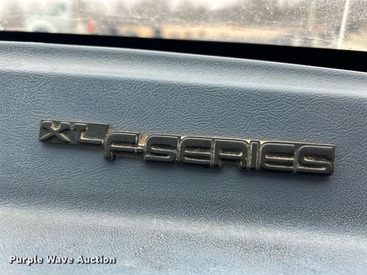 image for item EK2634 1989 Ford F450 Super Duty XL dump flatbed truck