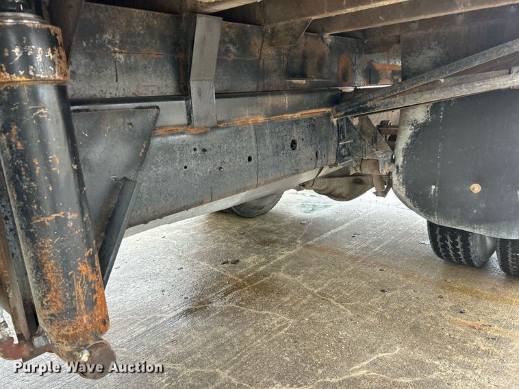 image for item EK2634 1989 Ford F450 Super Duty XL dump flatbed truck