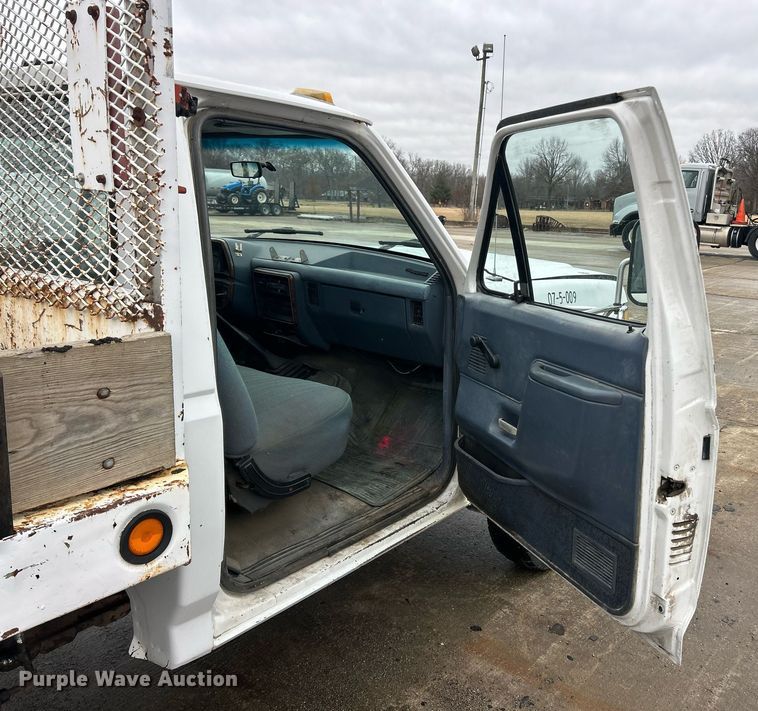 image for item EK2634 1989 Ford F450 Super Duty XL dump flatbed truck