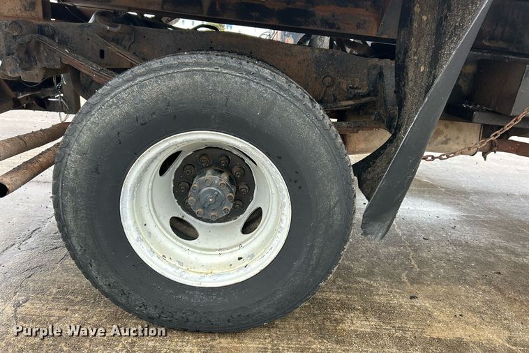 image for item EK2634 1989 Ford F450 Super Duty XL dump flatbed truck