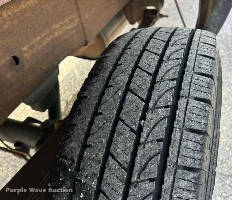 image for item EK2641 2002 GMC Sierra 2500HD Ext. Cab pickup truck