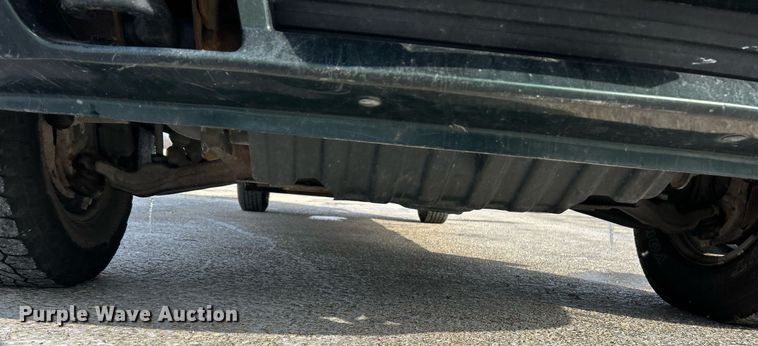 image for item EK2642 2006 GMC Sierra 2500HD Ext. Cab pickup truck