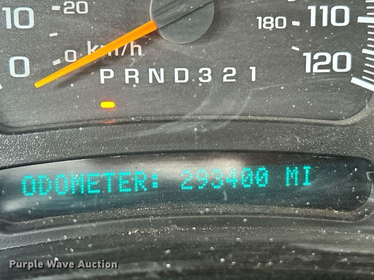 image for item EK2642 2006 GMC Sierra 2500HD Ext. Cab pickup truck