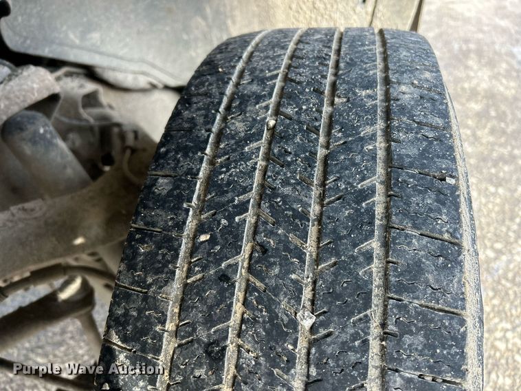 image for item EK2643 2006 GMC Sierra 2500HD Ext. Cab pickup truck