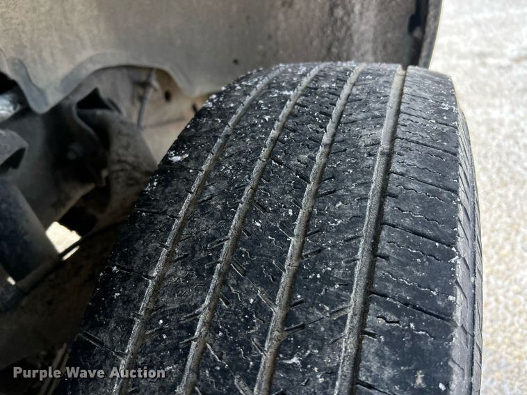 image for item EK2643 2006 GMC Sierra 2500HD Ext. Cab pickup truck