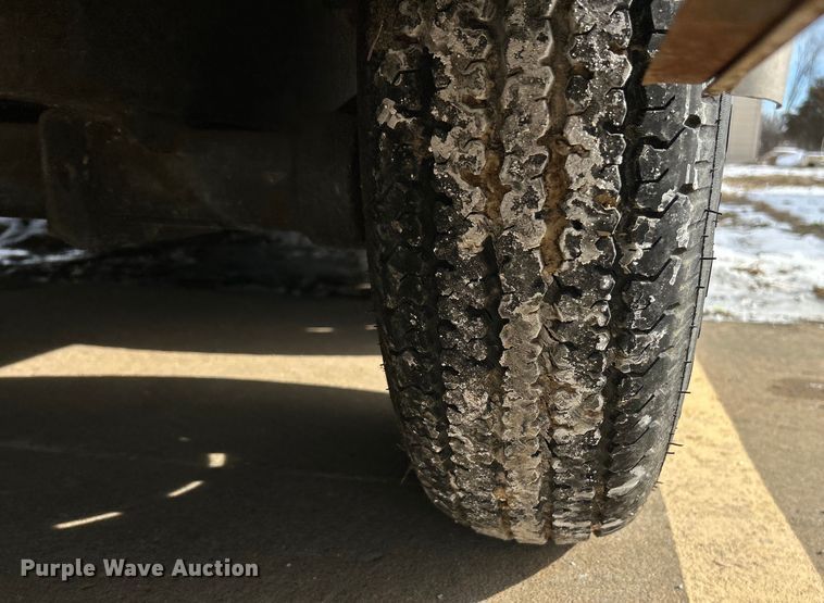 image for item EK2663 2018 Doolittle enclosed cargo trailer