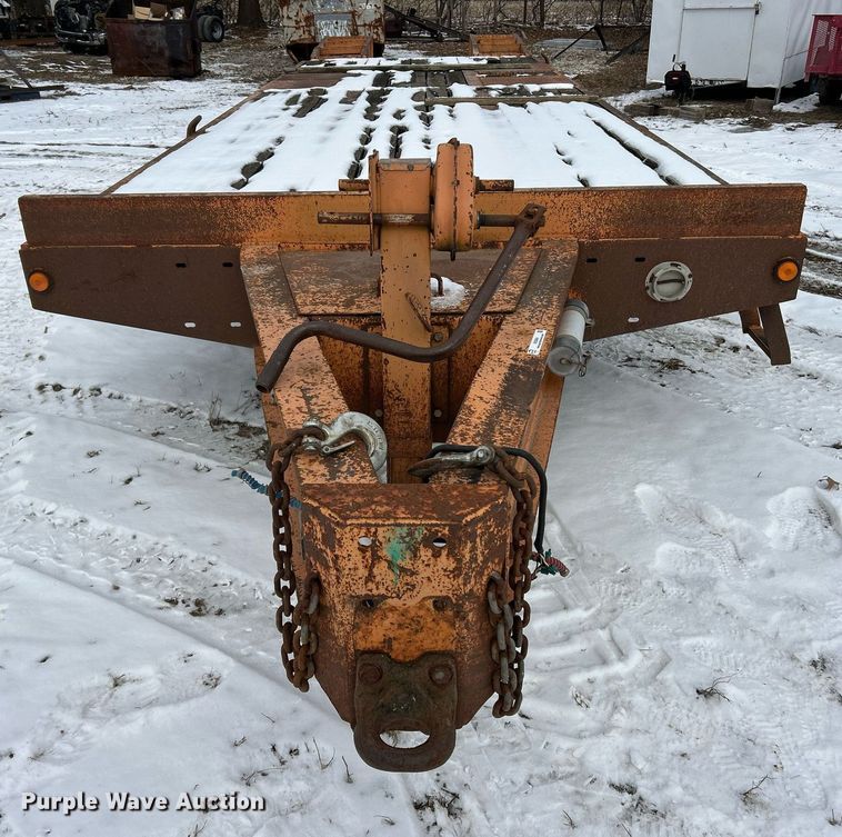 image for item EK2664 2006 Anderson equipment trailer