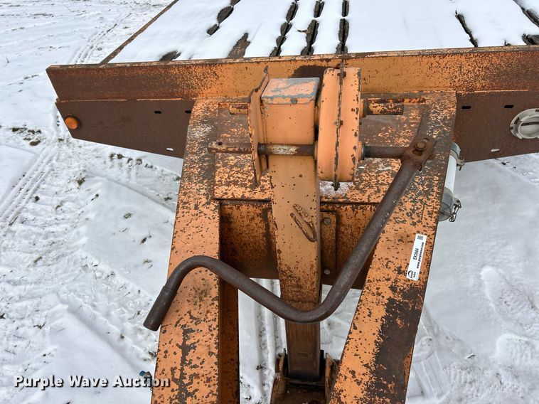 image for item EK2664 2006 Anderson equipment trailer