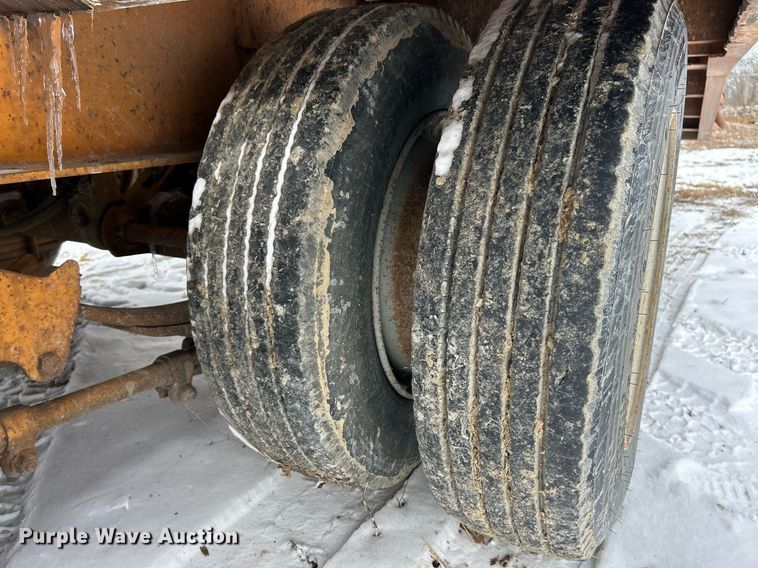 image for item EK2664 2006 Anderson equipment trailer