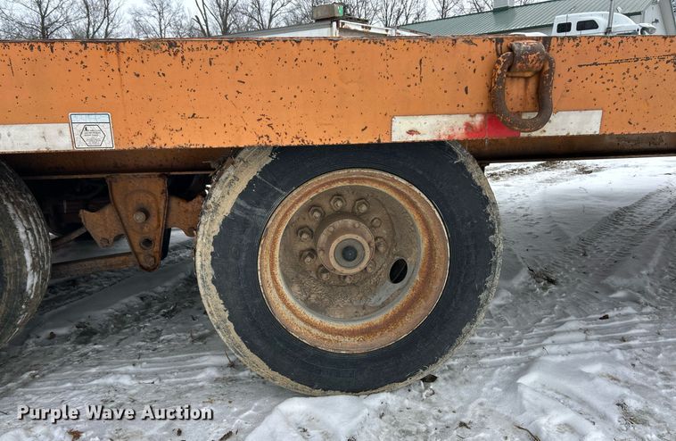 image for item EK2664 2006 Anderson equipment trailer