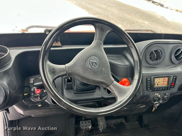 image for item EK2668 2017 Kubota RTV-X1100C utility vehicle