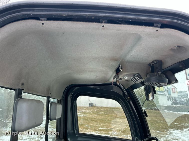 image for item EK2668 2017 Kubota RTV-X1100C utility vehicle