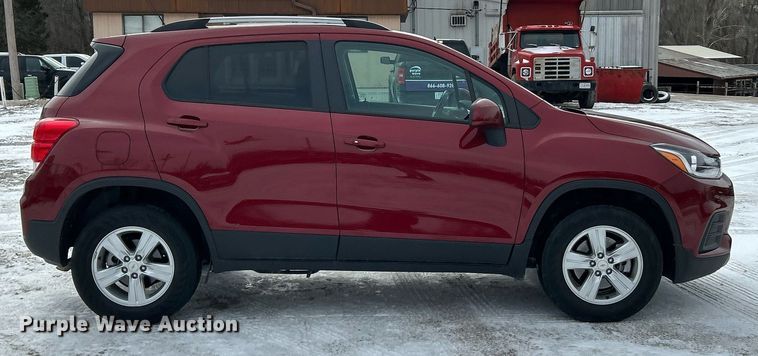 image for item EK2671 2021 Chevrolet Trax SUV