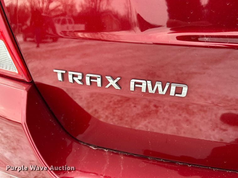 image for item EK2671 2021 Chevrolet Trax SUV