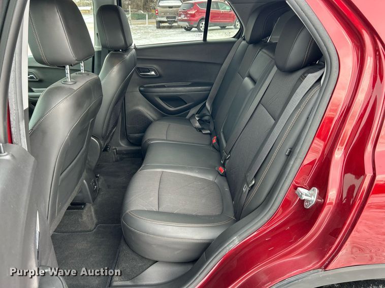 image for item EK2671 2021 Chevrolet Trax SUV