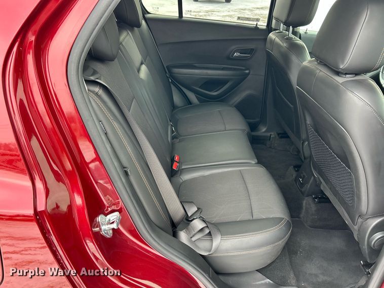 image for item EK2671 2021 Chevrolet Trax SUV