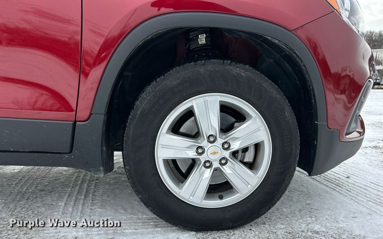 image for item EK2671 2021 Chevrolet Trax SUV