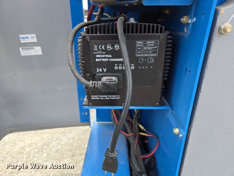 image for item EM6002 2015 Genie GR-20 vertical lift