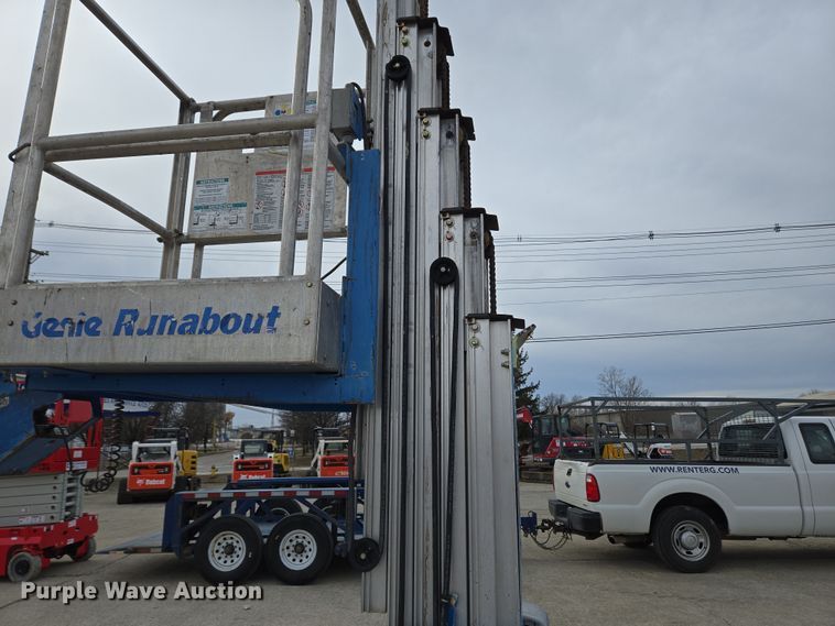 image for item EM6002 2015 Genie GR-20 vertical lift