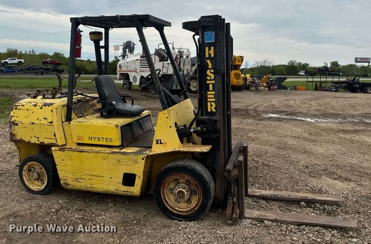 image for item EN5094 1996 Hyster H80XL forklift