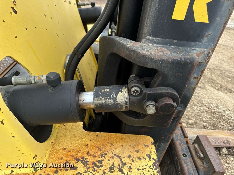 image for item EN5094 1996 Hyster H80XL forklift