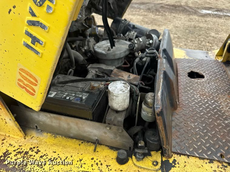 image for item EN5094 1996 Hyster H80XL forklift