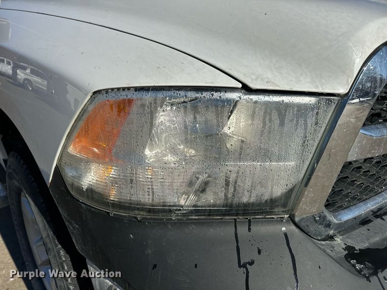 image for item EN5113 2015 Dodge Ram 1500 Crew Cab pickup truck