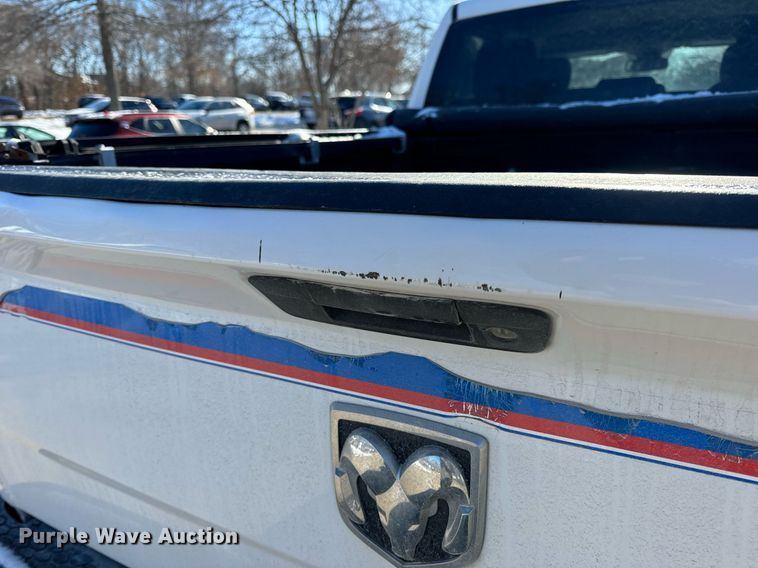 image for item EN5113 2015 Dodge Ram 1500 Crew Cab pickup truck