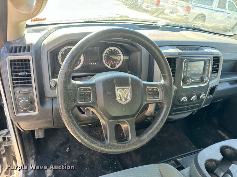 image for item EN5113 2015 Dodge Ram 1500 Crew Cab pickup truck