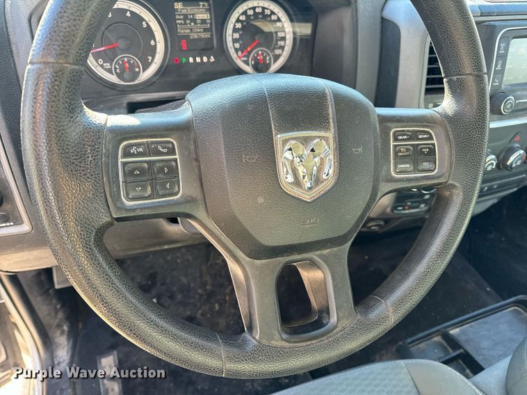 image for item EN5113 2015 Dodge Ram 1500 Crew Cab pickup truck