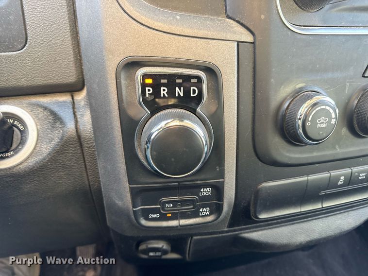 image for item EN5113 2015 Dodge Ram 1500 Crew Cab pickup truck