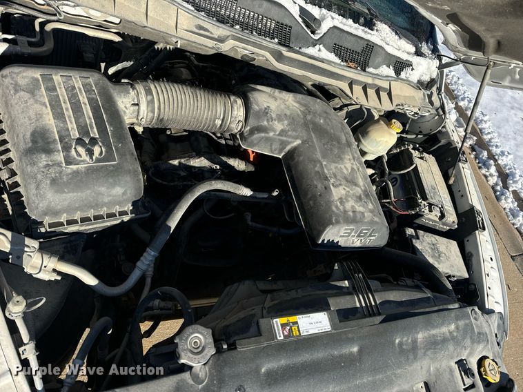 image for item EN5113 2015 Dodge Ram 1500 Crew Cab pickup truck