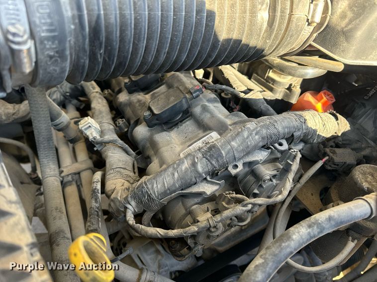 image for item EN5113 2015 Dodge Ram 1500 Crew Cab pickup truck