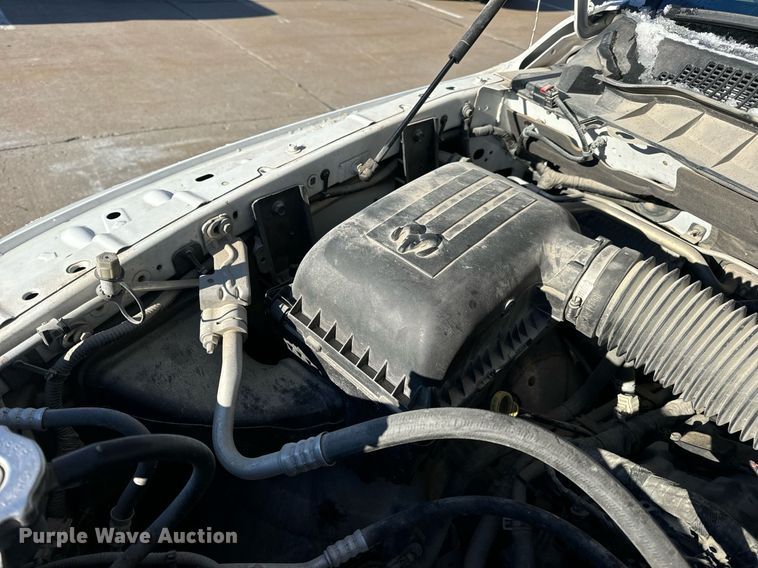 image for item EN5113 2015 Dodge Ram 1500 Crew Cab pickup truck