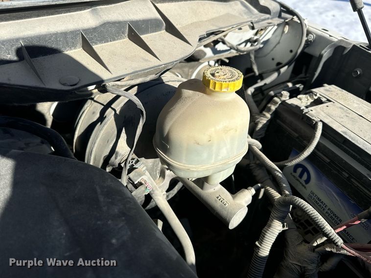 image for item EN5113 2015 Dodge Ram 1500 Crew Cab pickup truck